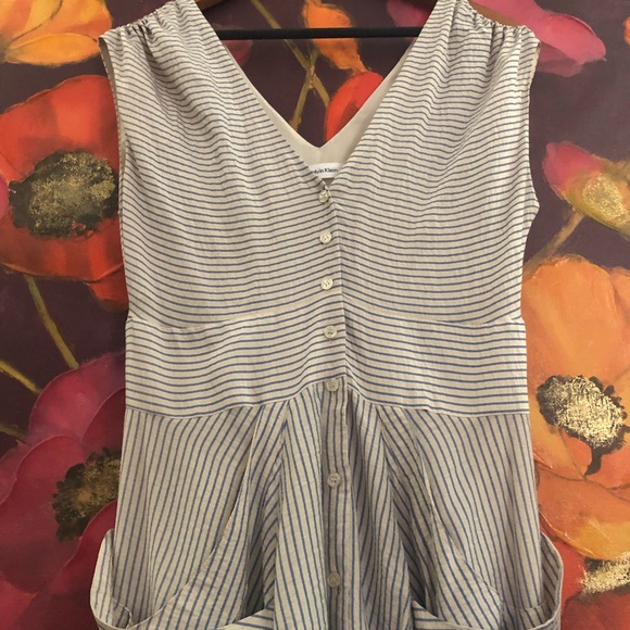 Beautiful Calvin Klein flowy midi dress - Picture 5 of 8